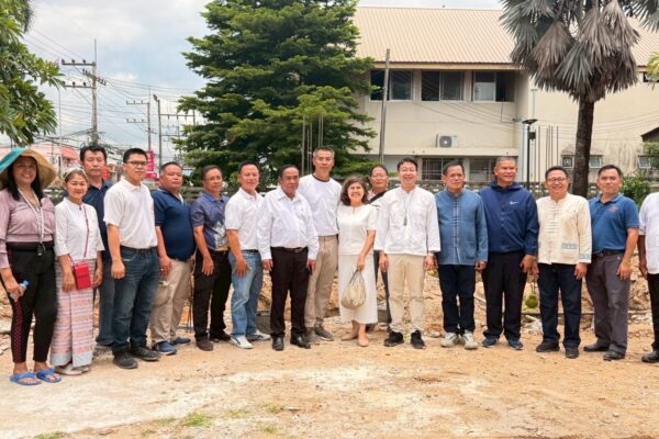 Read more about the article โครงการดอนแก้ว วิลเลจ สนับสนุนการก่อสร้างศาลหลักเมือง อ.แม่ริม