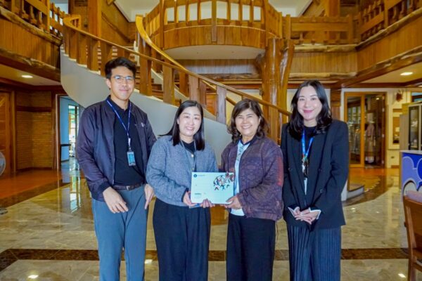 Read more about the article โครงการดอนแก้ว วิลเลจ ต้อนรับคณะผู้แทน ธปท. สำนักงานภาคเหนือ  แลกเปลี่ยนมุมมองทิศทางธุรกิจอสังหาริมทรัพย์